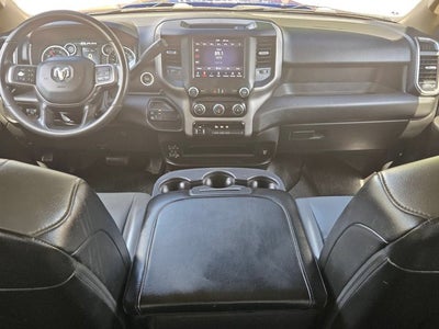 2019 RAM 3500 Tradesman 4x4 Crew Cab 8' Box