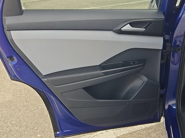 2022 Volkswagen Taos Base