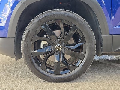 2022 Volkswagen Taos Base