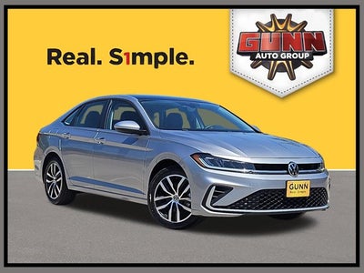 2025 Volkswagen Jetta SE Auto