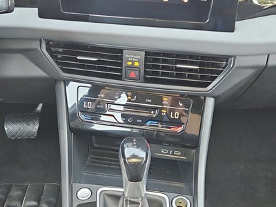 2025 Volkswagen Jetta SE Auto
