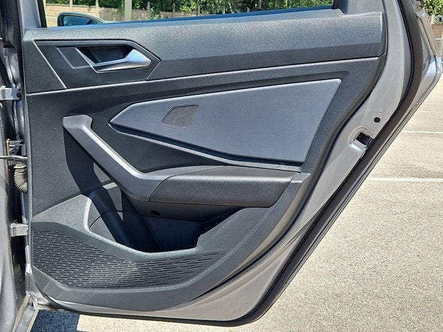 2025 Volkswagen Jetta SE Auto