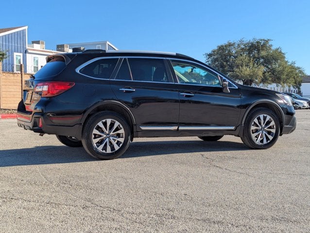 2018 Subaru Outback Touring