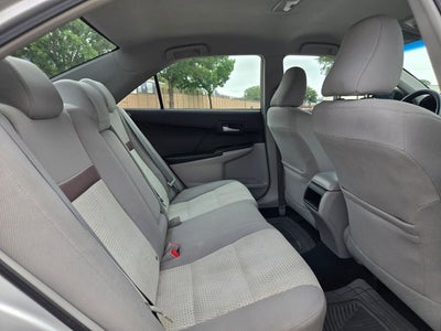 2012 Toyota Camry 4dr Sdn I4 Auto LE