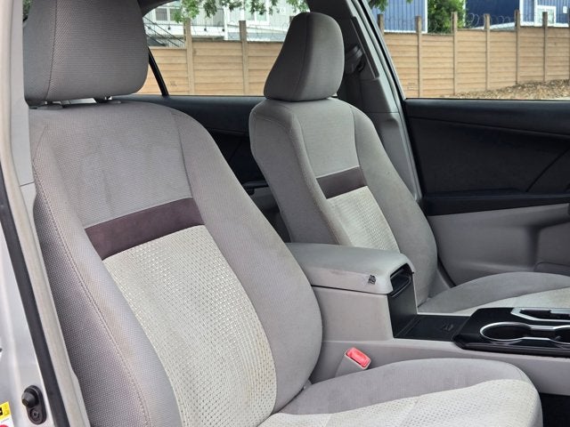 2012 Toyota Camry 4dr Sdn I4 Auto LE