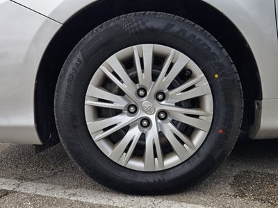 2012 Toyota Camry 4dr Sdn I4 Auto LE