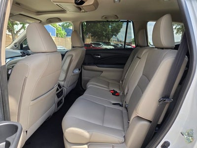 2020 Honda Pilot Touring 8-Passenger AWD