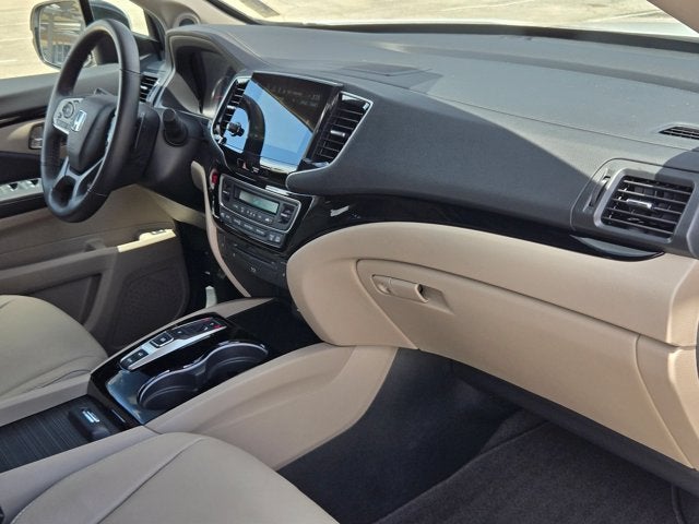 2020 Honda Pilot Touring 8-Passenger AWD