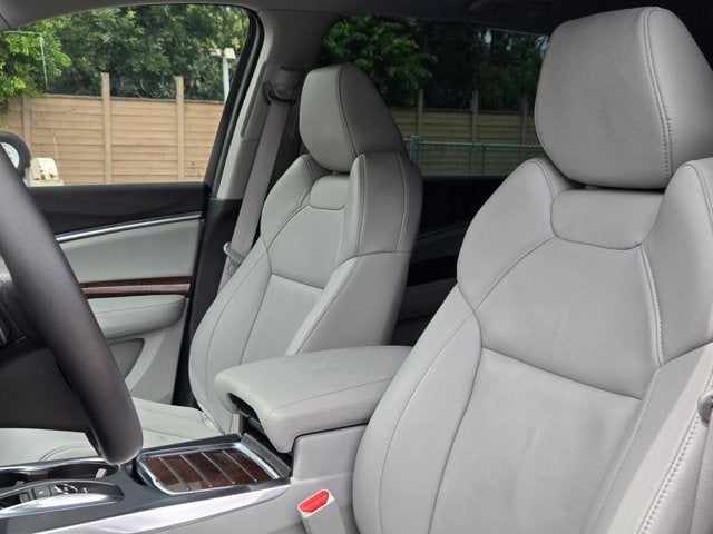 2017 Acura MDX FWD w/Technology Pkg