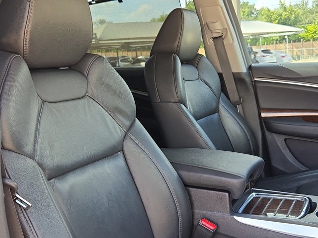 2017 Acura MDX SH-AWD with Technology/Entertainment Pkg