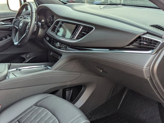 2024 Buick Enclave Avenir