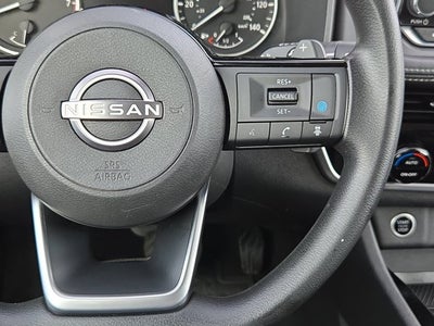 2022 Nissan Rogue FWD SV