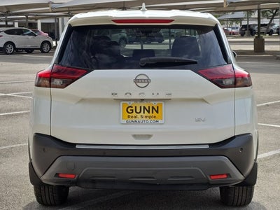 2022 Nissan Rogue FWD SV