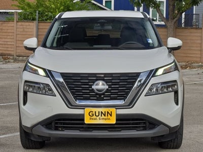 2022 Nissan Rogue FWD SV