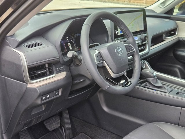 2025 Toyota Grand Highlander Platinum