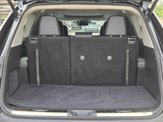 2025 Toyota Grand Highlander Platinum