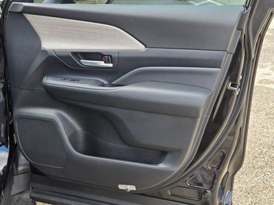 2025 Toyota Grand Highlander Platinum