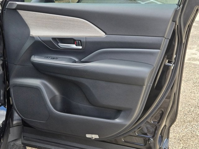 2025 Toyota Grand Highlander Platinum