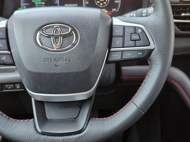 2025 Toyota Sienna XSE FWD 7-Passenger