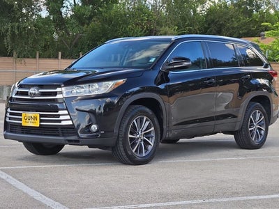 2017 Toyota Highlander XLE V6 FWD