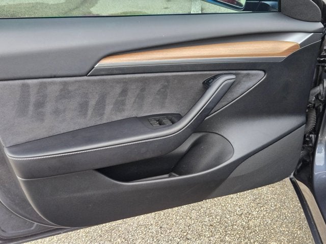 2023 Tesla Model 3 RWD
