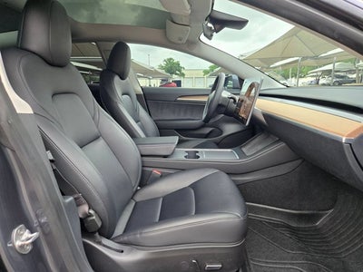 2023 Tesla Model 3 RWD