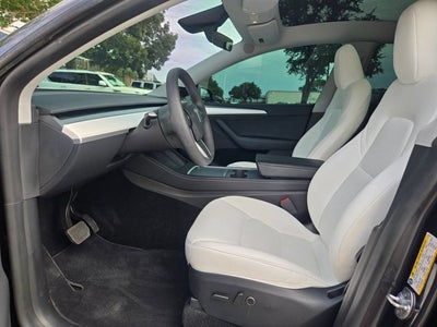 2024 Tesla Model Y Long Range AWD