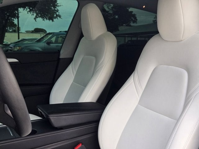 2024 Tesla Model Y Long Range AWD