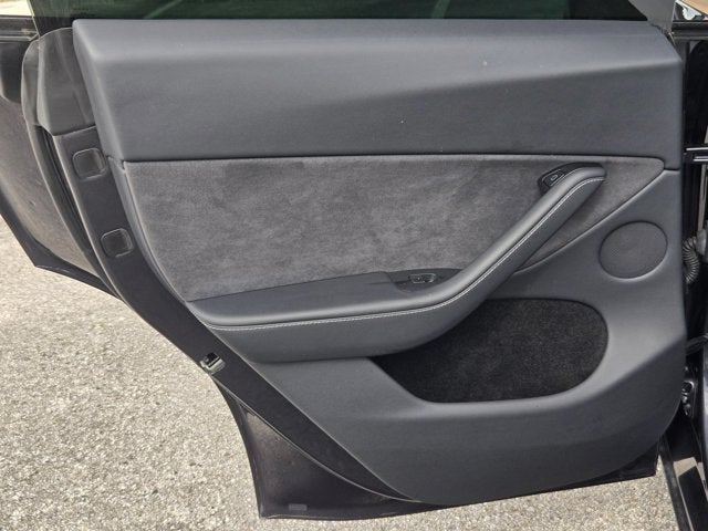 2024 Tesla Model Y Long Range AWD