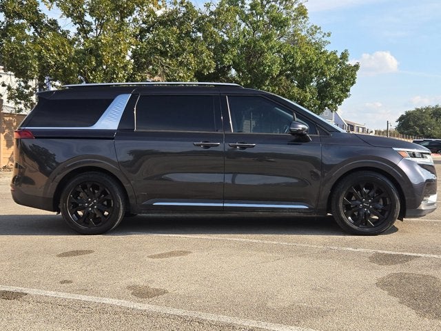 2022 Kia Carnival SX FWD