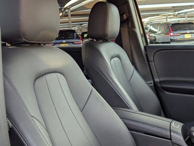 2023 Mercedes-Benz GLB GLB 250