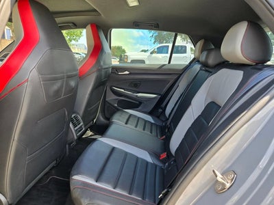 2022 Volkswagen Golf GTI 2.0T SE DSG
