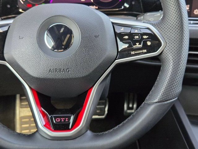 2022 Volkswagen Golf GTI 2.0T SE DSG