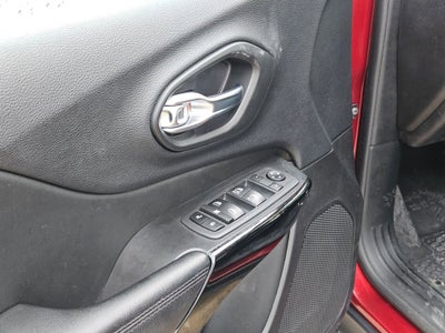 2020 Jeep CHEROKEE ALTITUDE