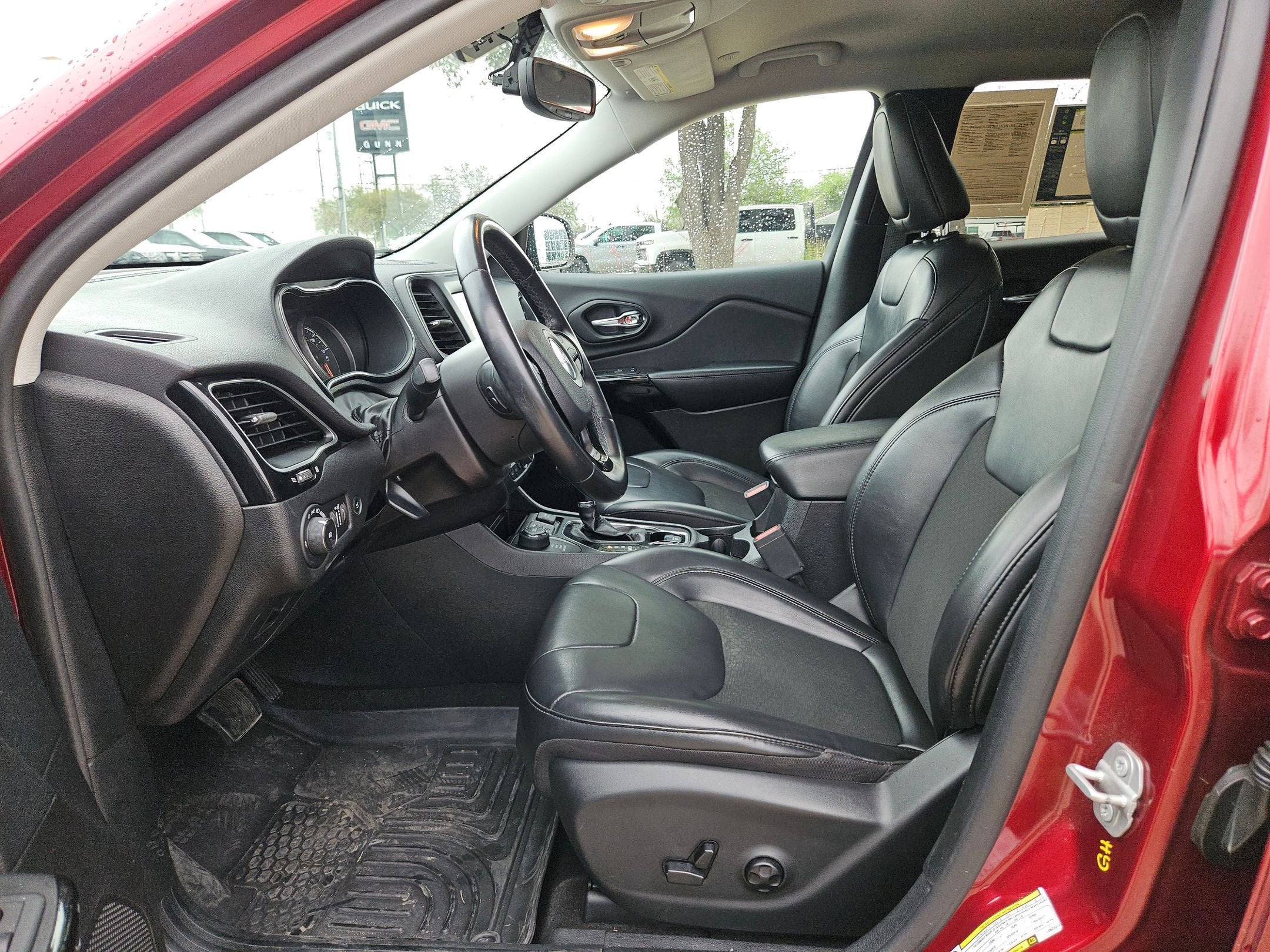 2020 Jeep CHEROKEE ALTITUDE