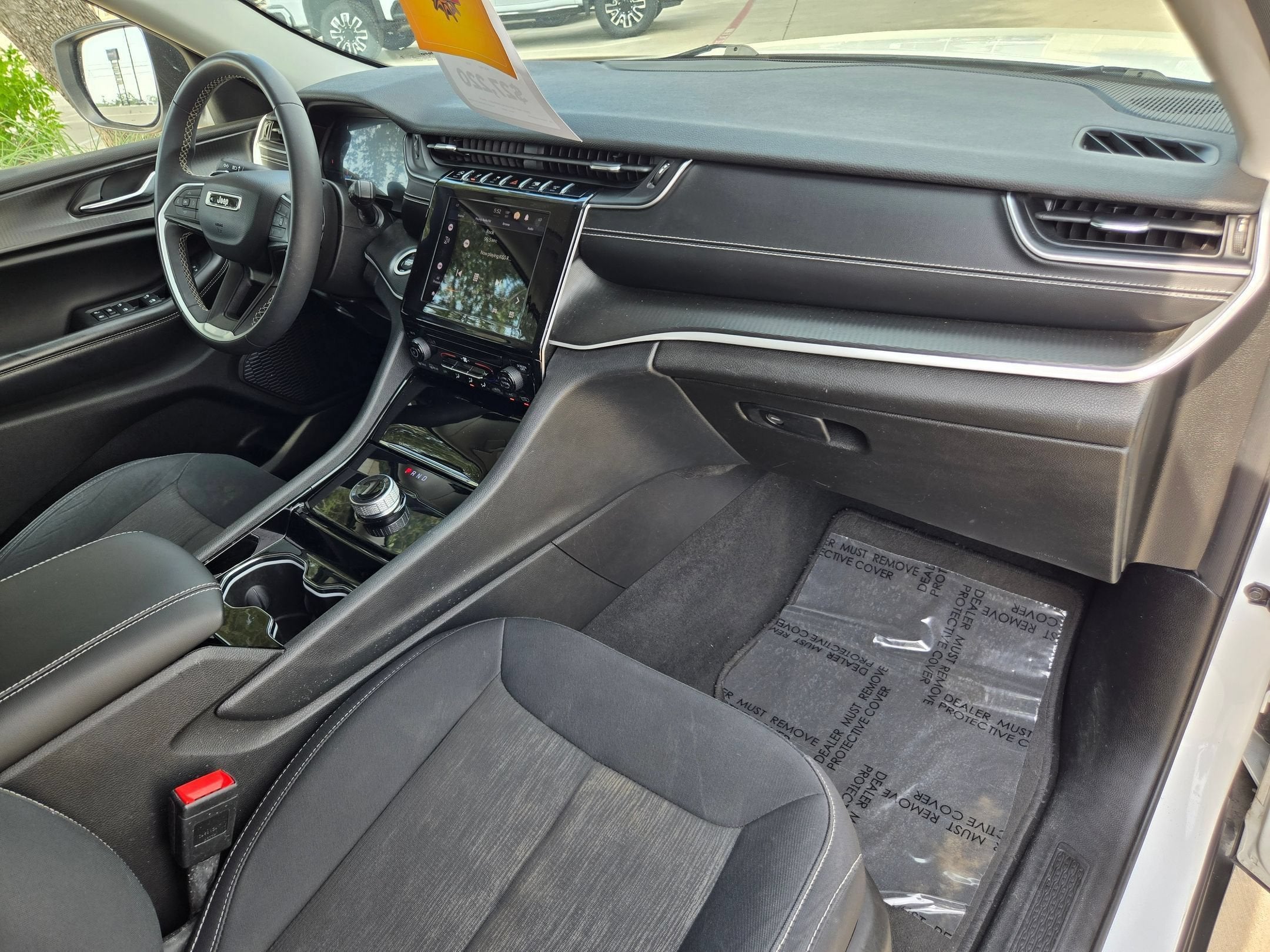 2023 Jeep GRAND CHEROKEE L 4WD
