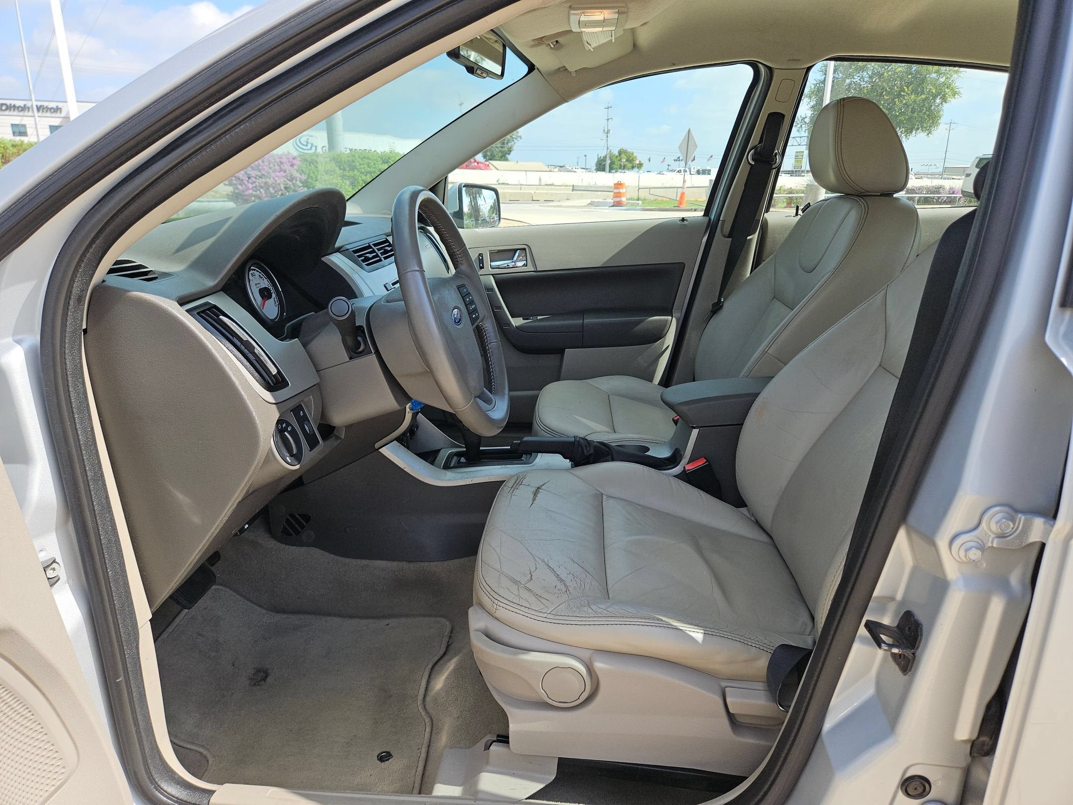 2008 Ford FOCUS SE