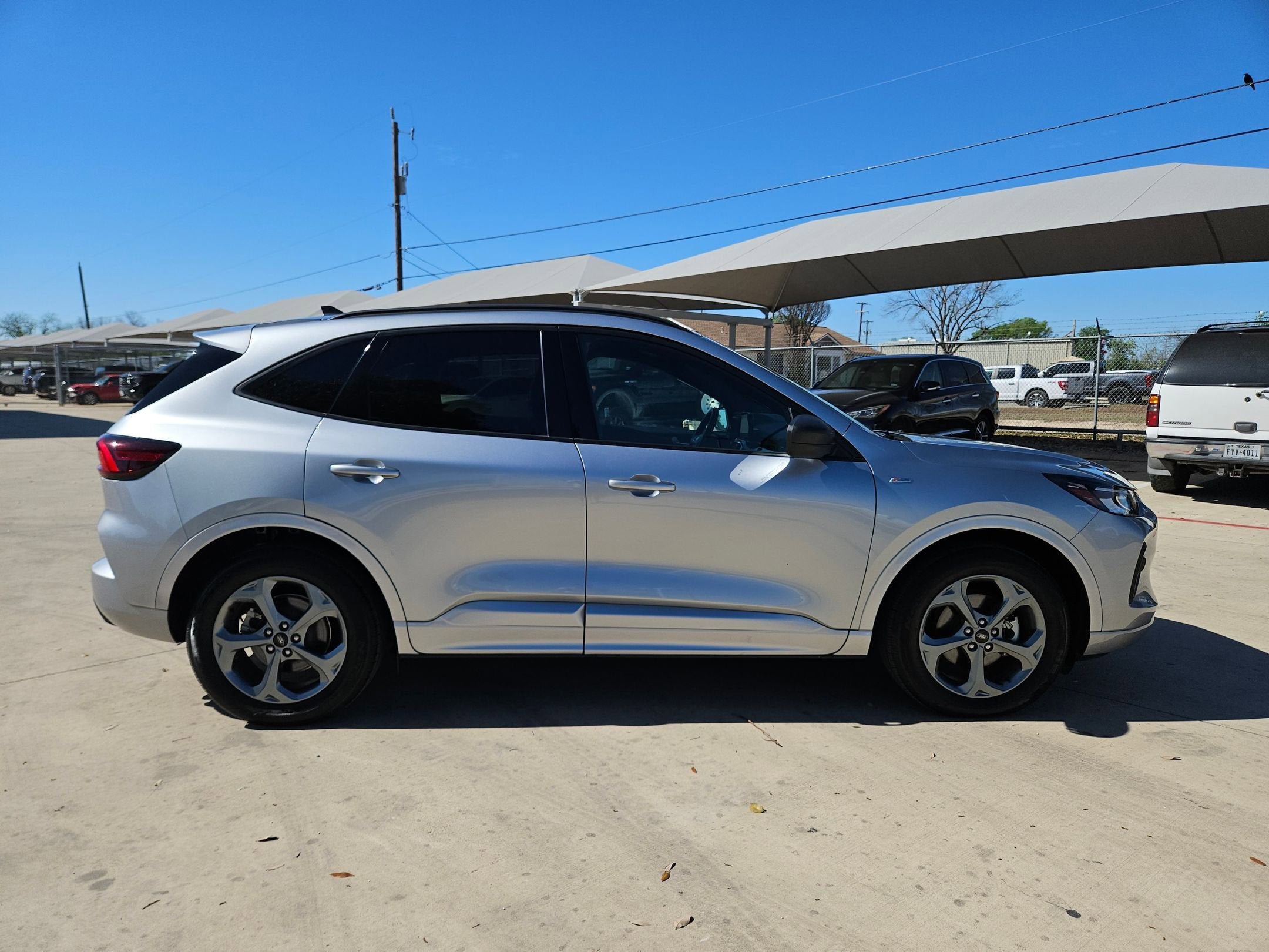 2024 Ford ESCAPE ST-LINE FWD