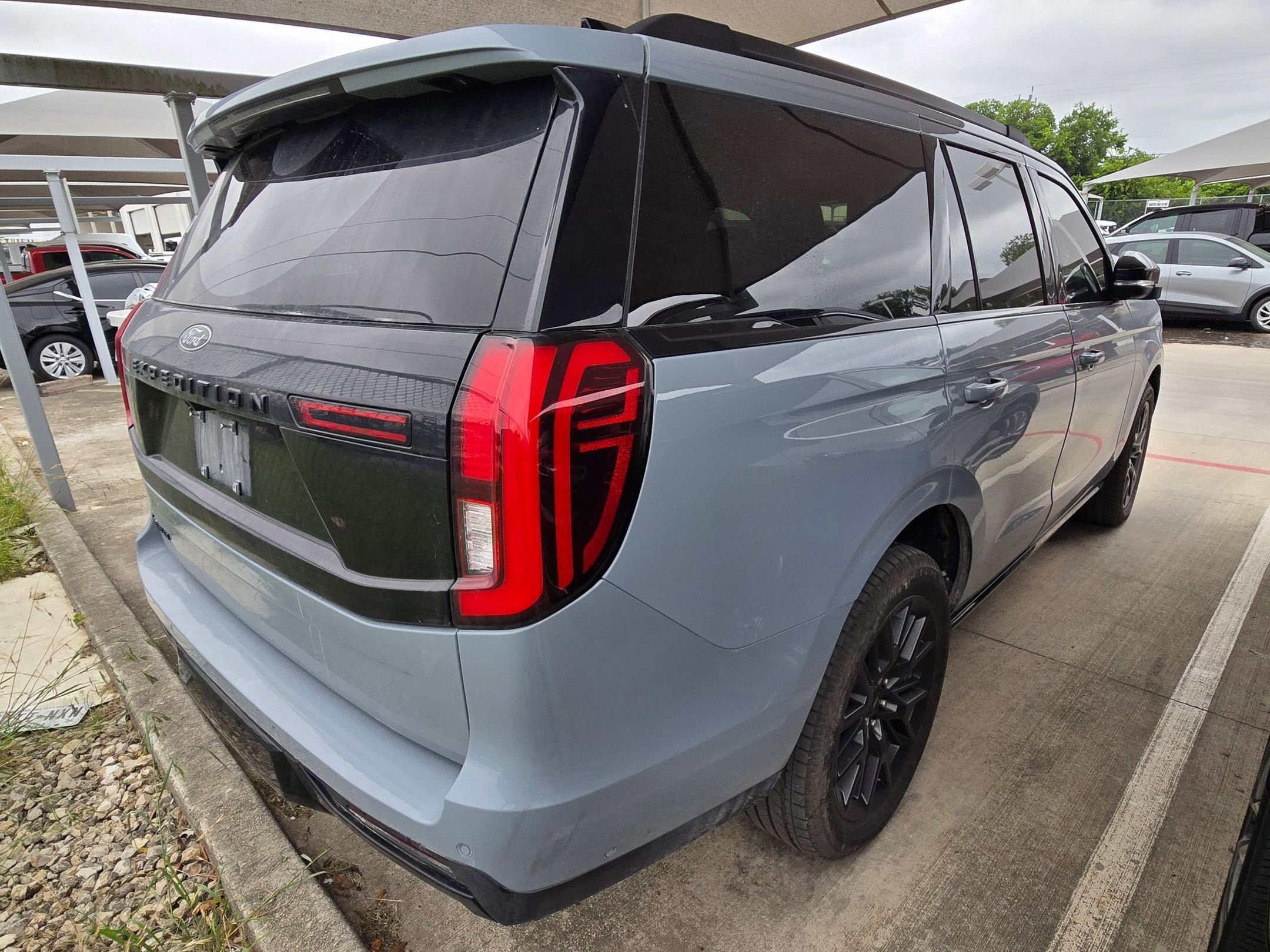 2025 Ford EXPEDITION PLATINUM