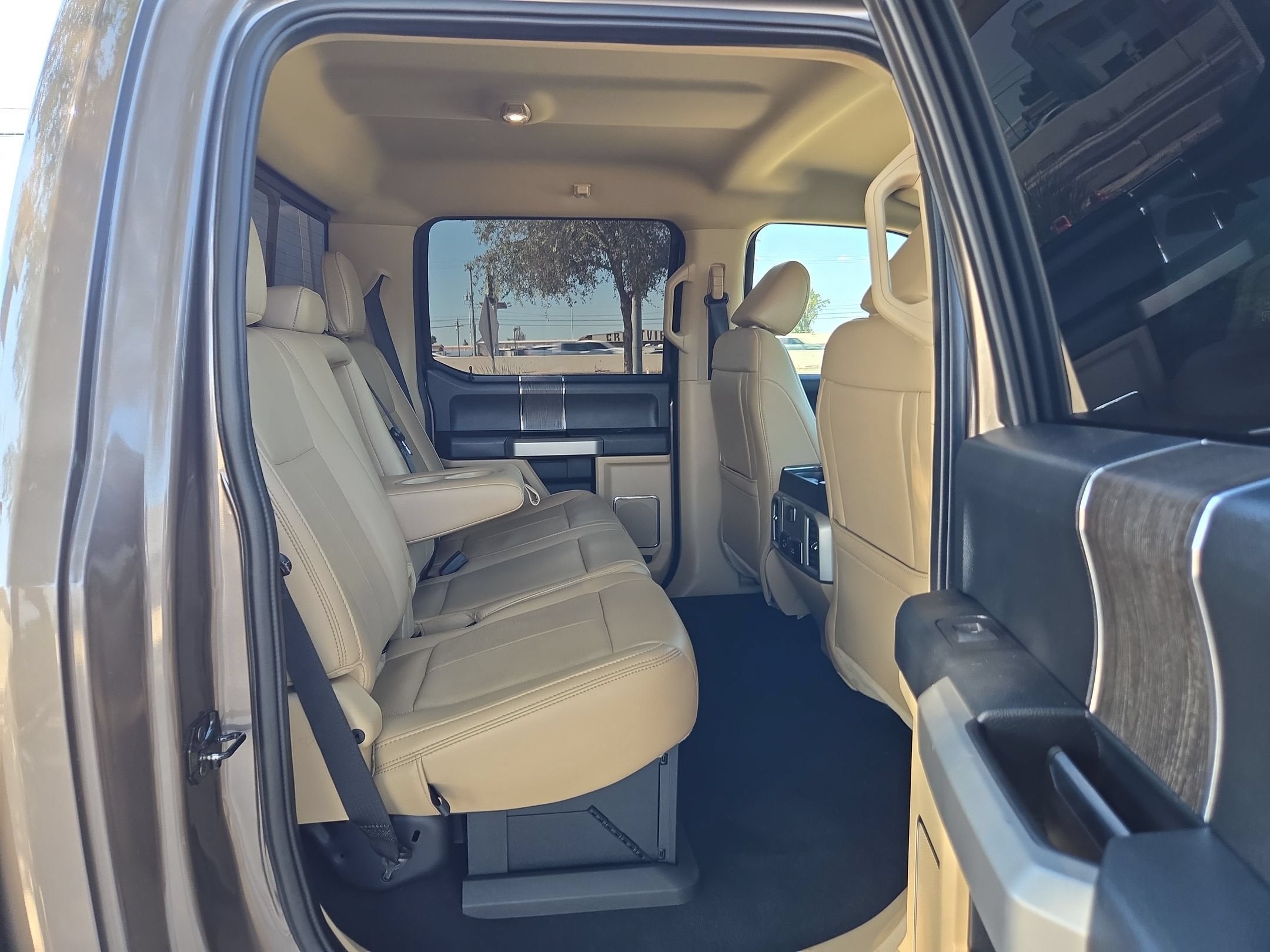 2021 Ford F-250 SD LARIAT