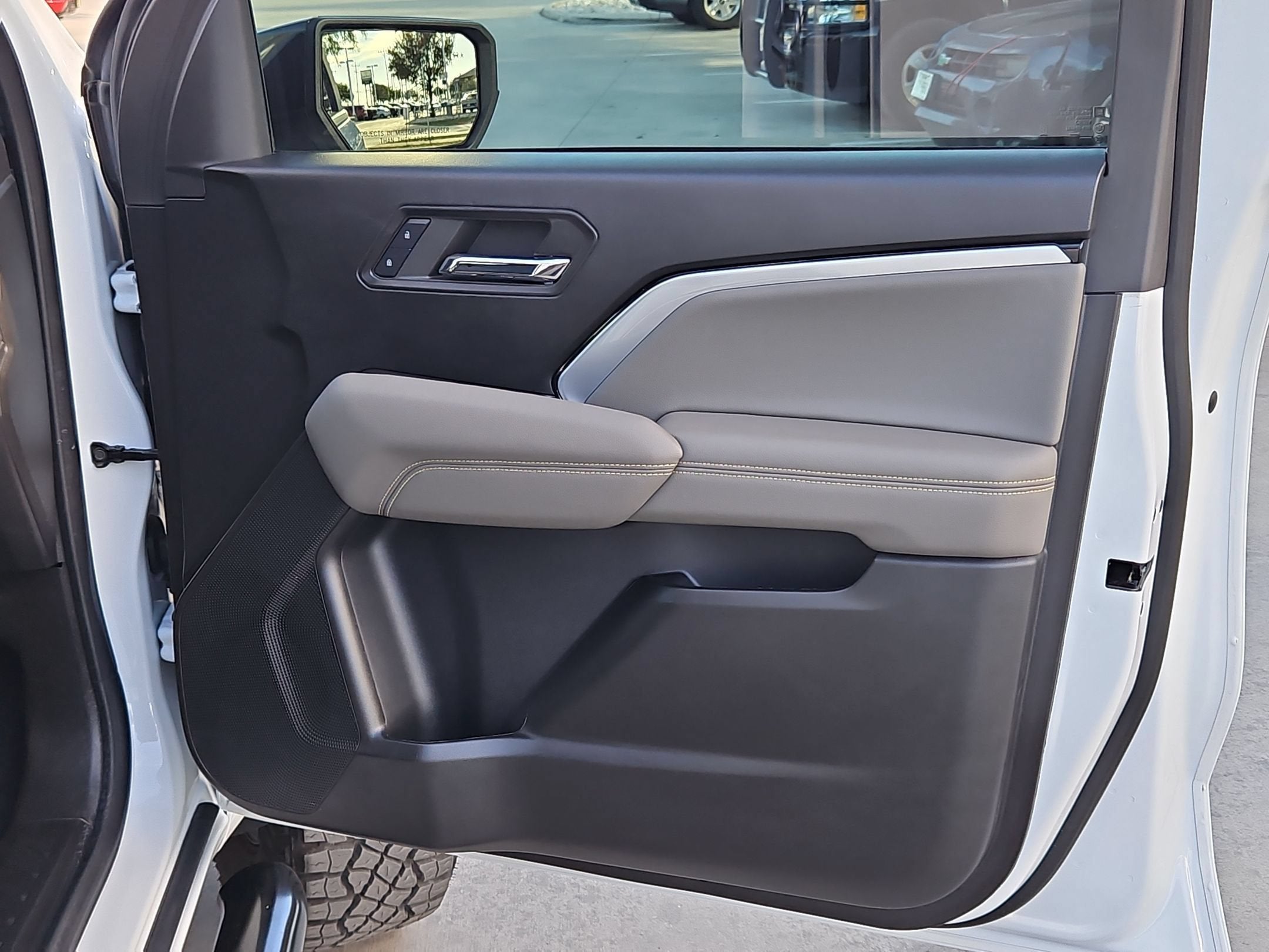 2024 Chevrolet COLORADO 4WD 4WD