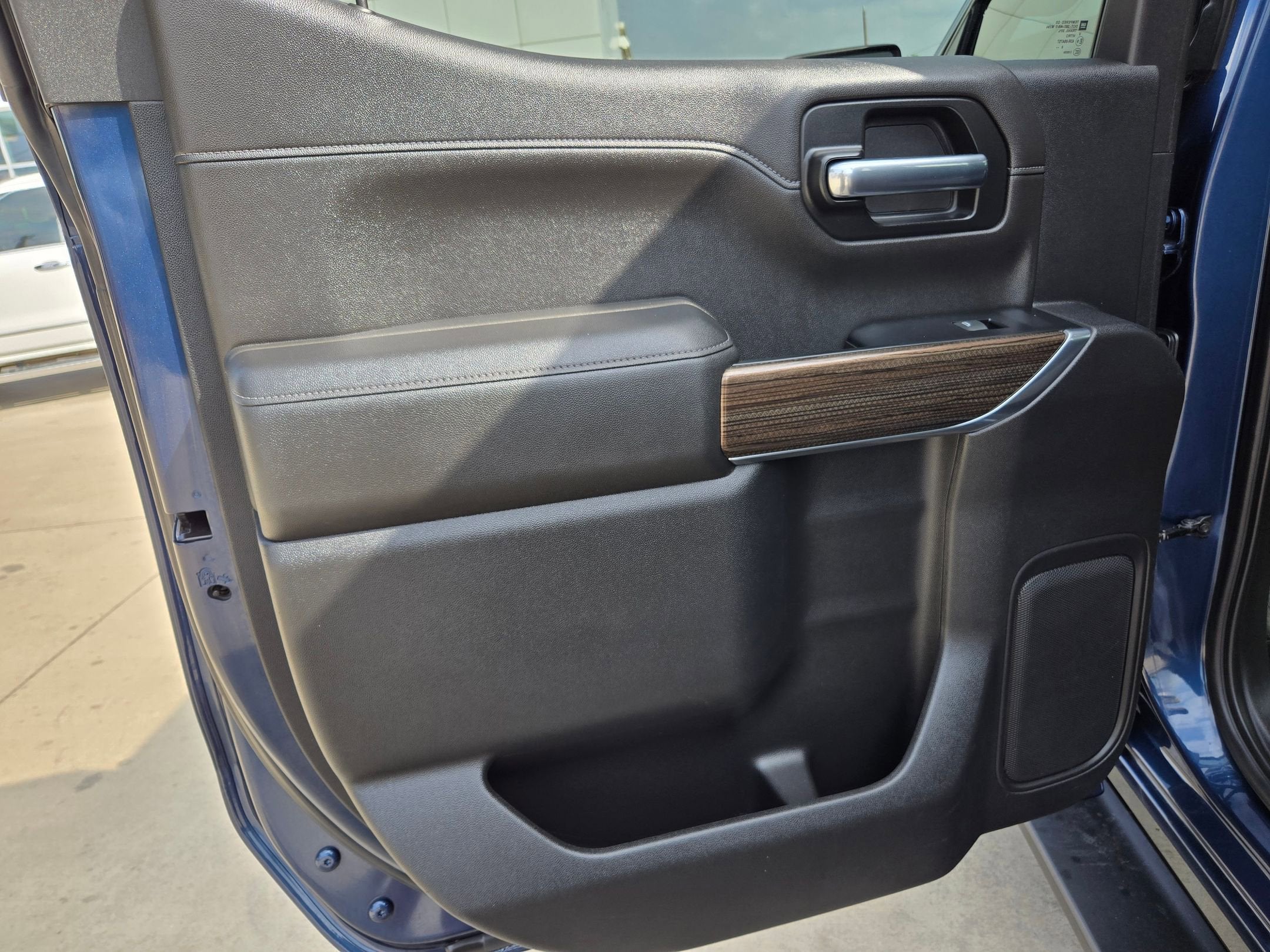2019 Chevrolet SILVERADO 1500 RST 4WD