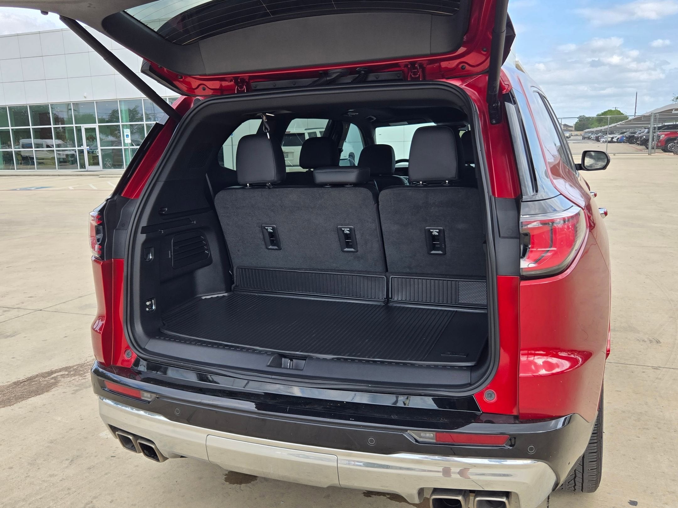 2024 GMC ACADIA DENALI