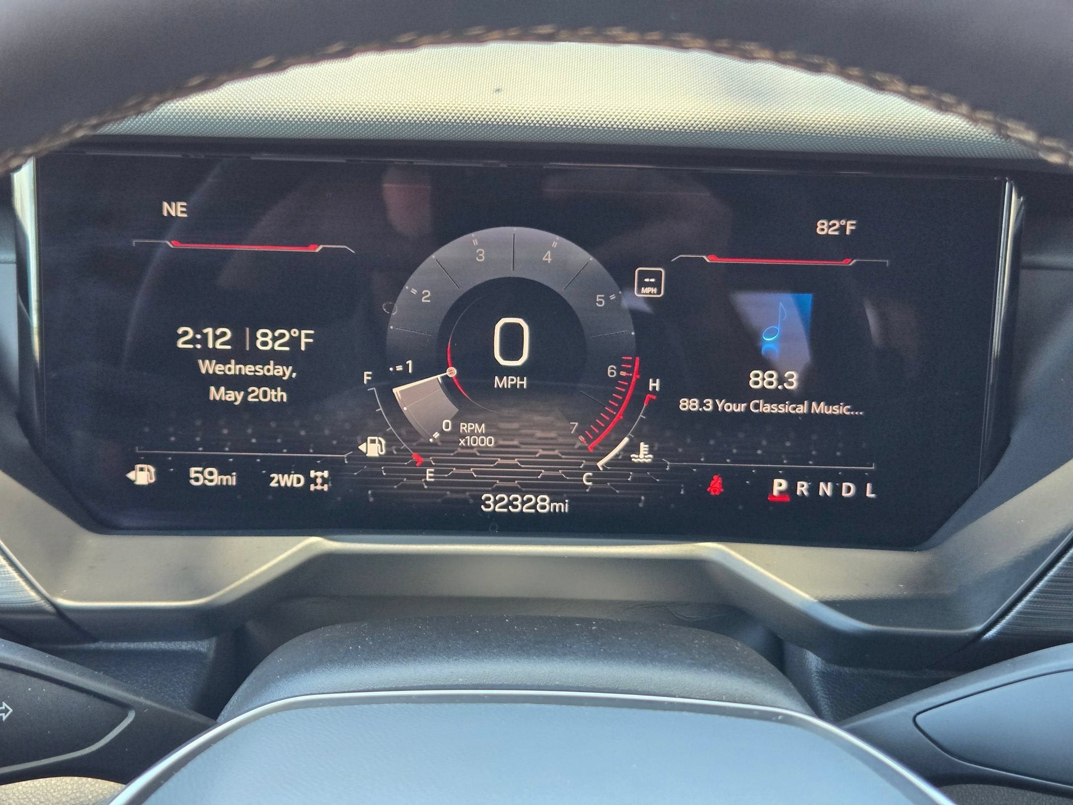 2024 GMC ACADIA AWD AT4