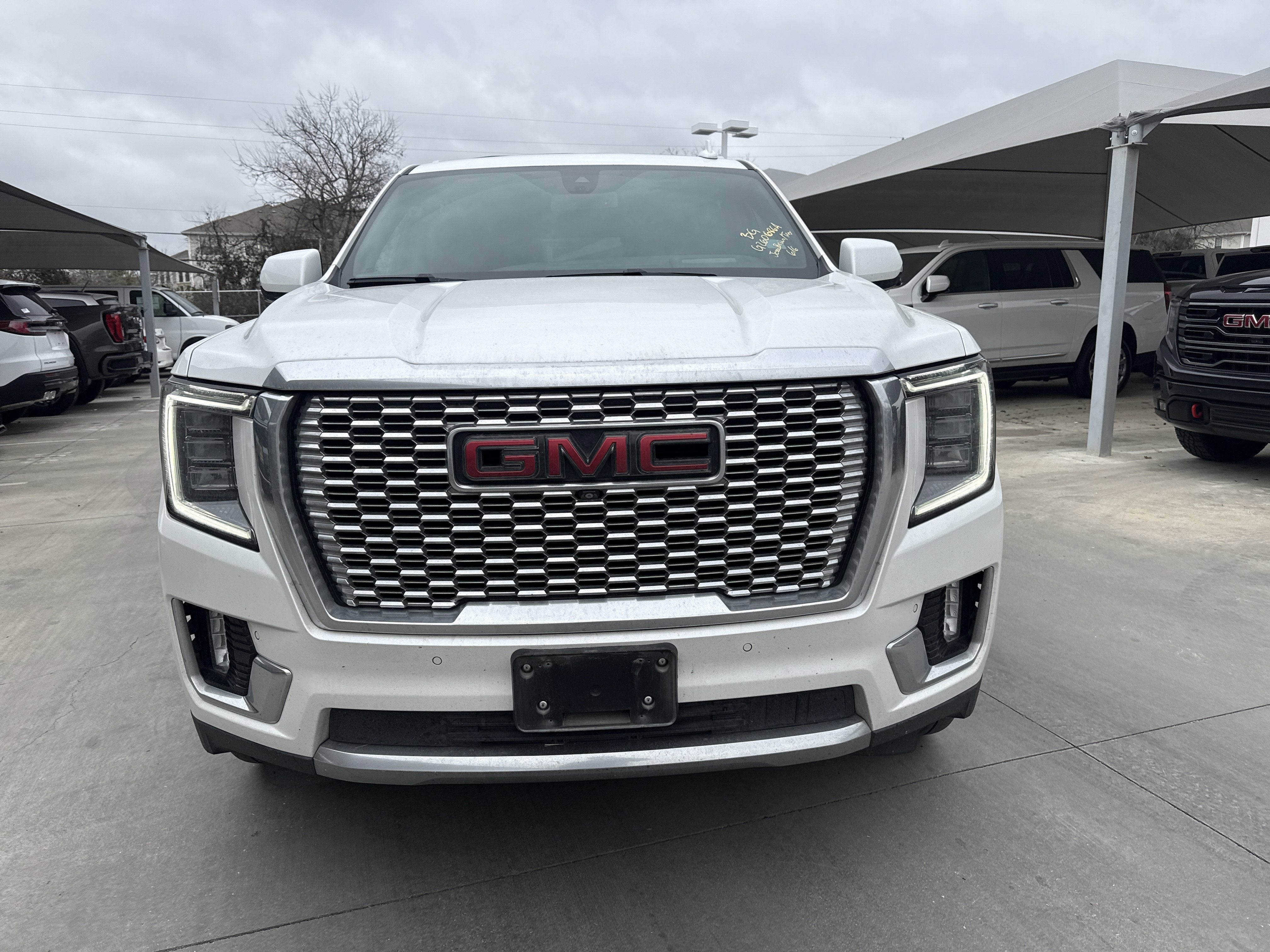 2022 GMC YUKON DENALI
