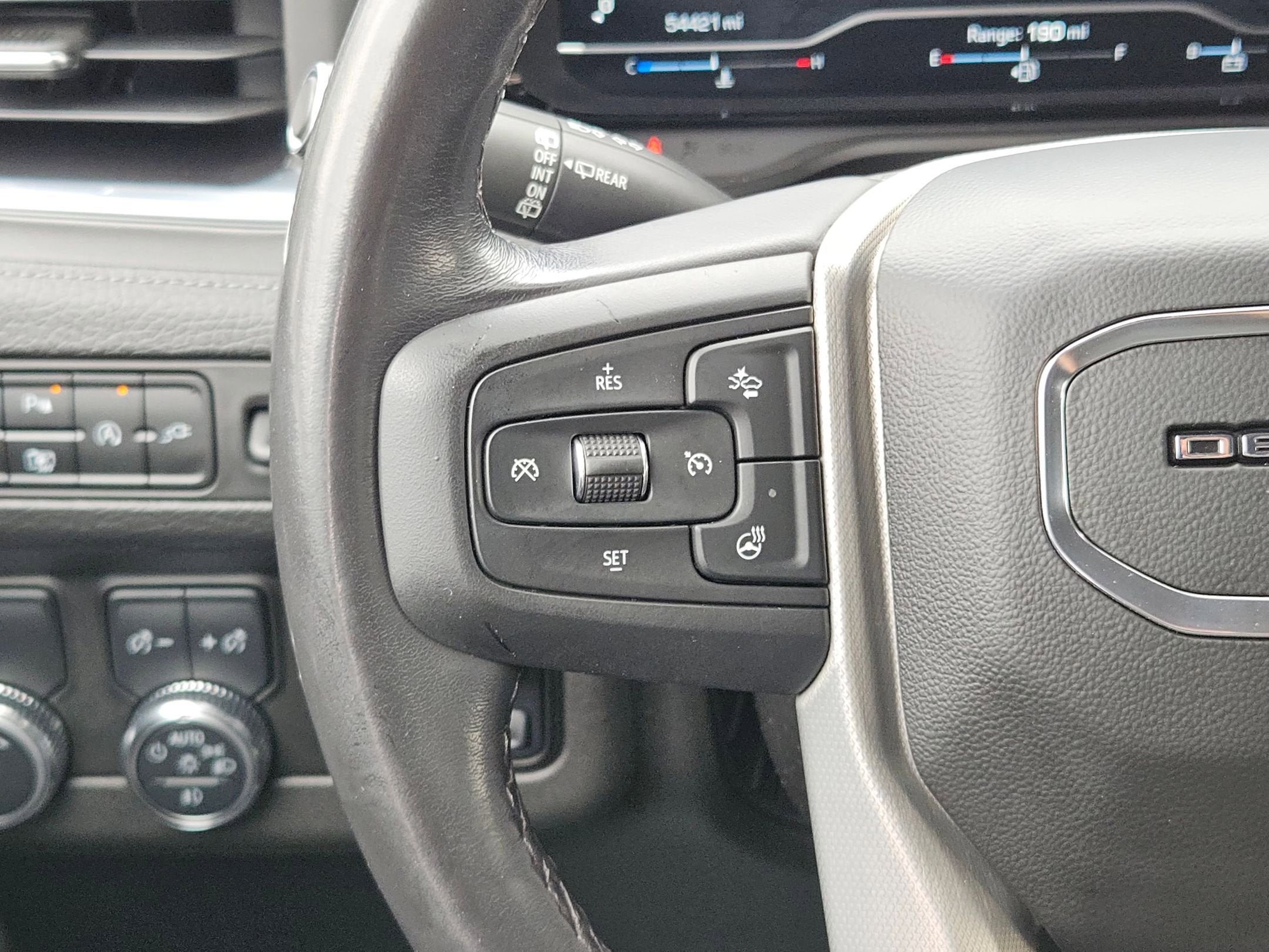 2022 GMC YUKON XL DENALI