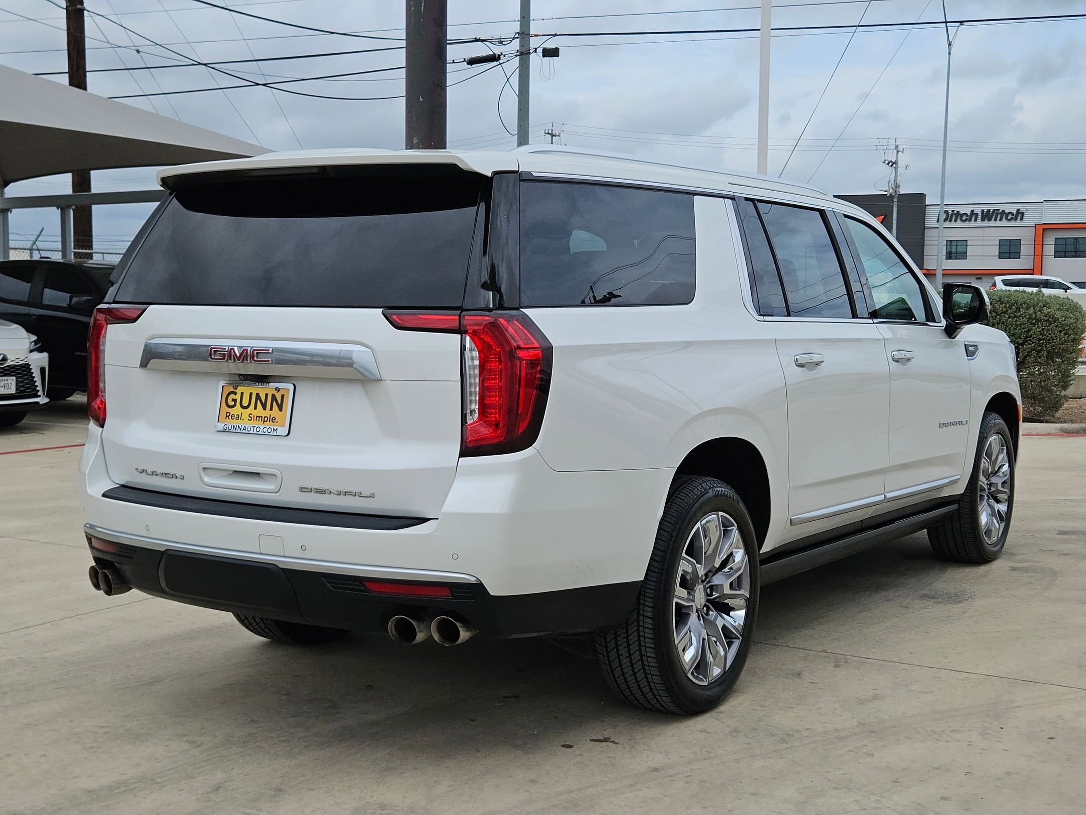 2022 GMC YUKON XL DENALI