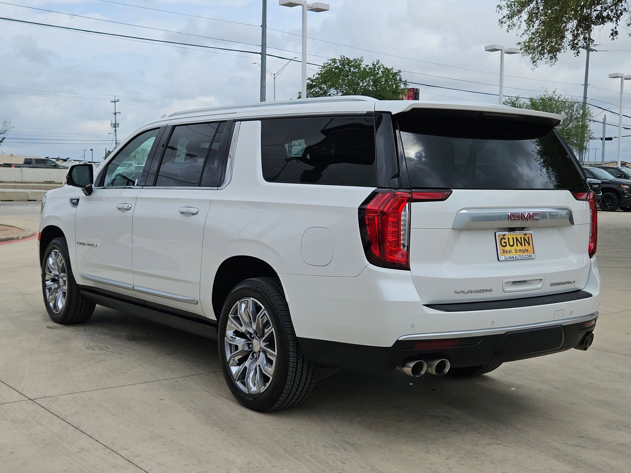 2022 GMC YUKON XL DENALI