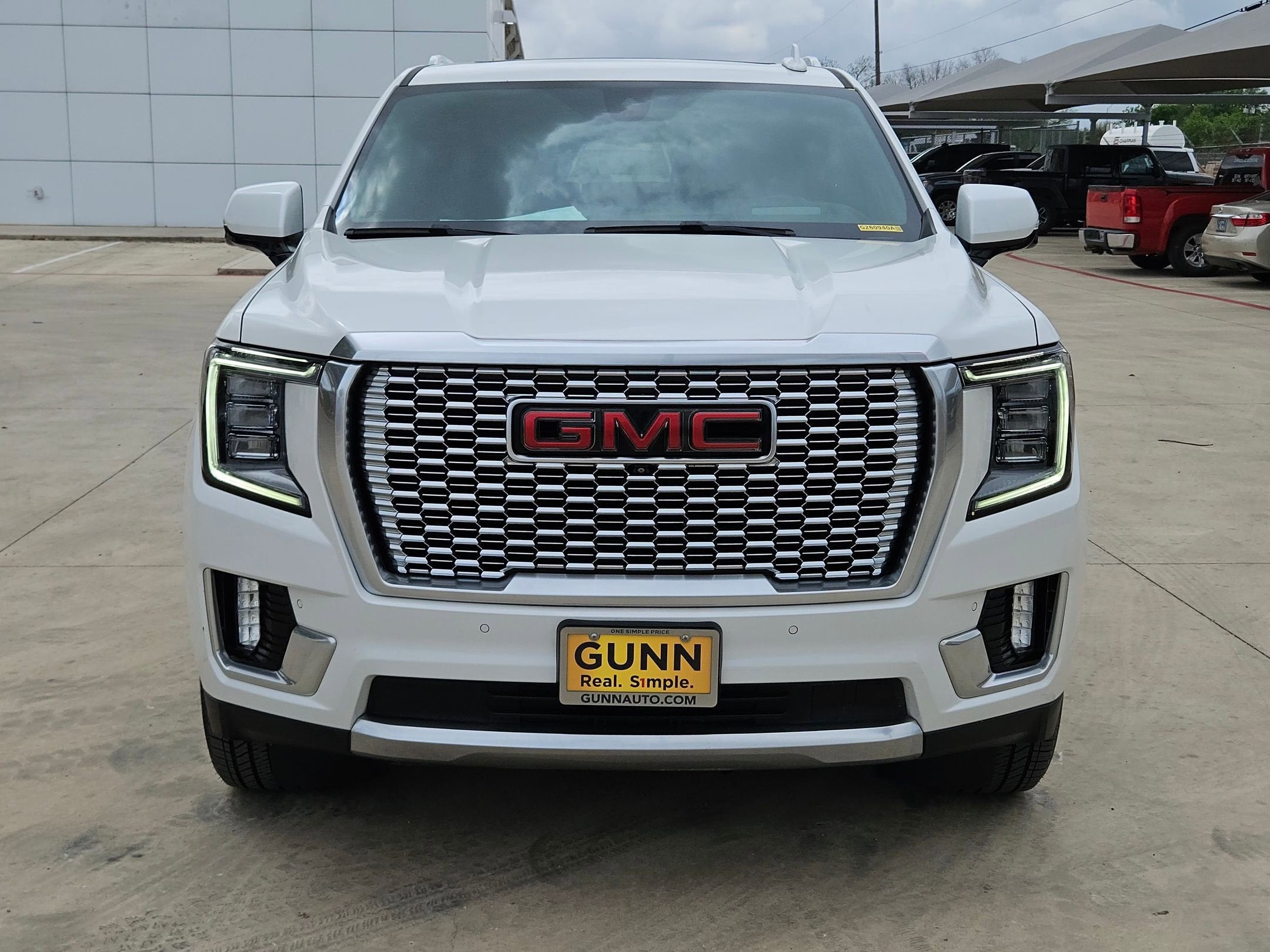 2022 GMC YUKON XL DENALI