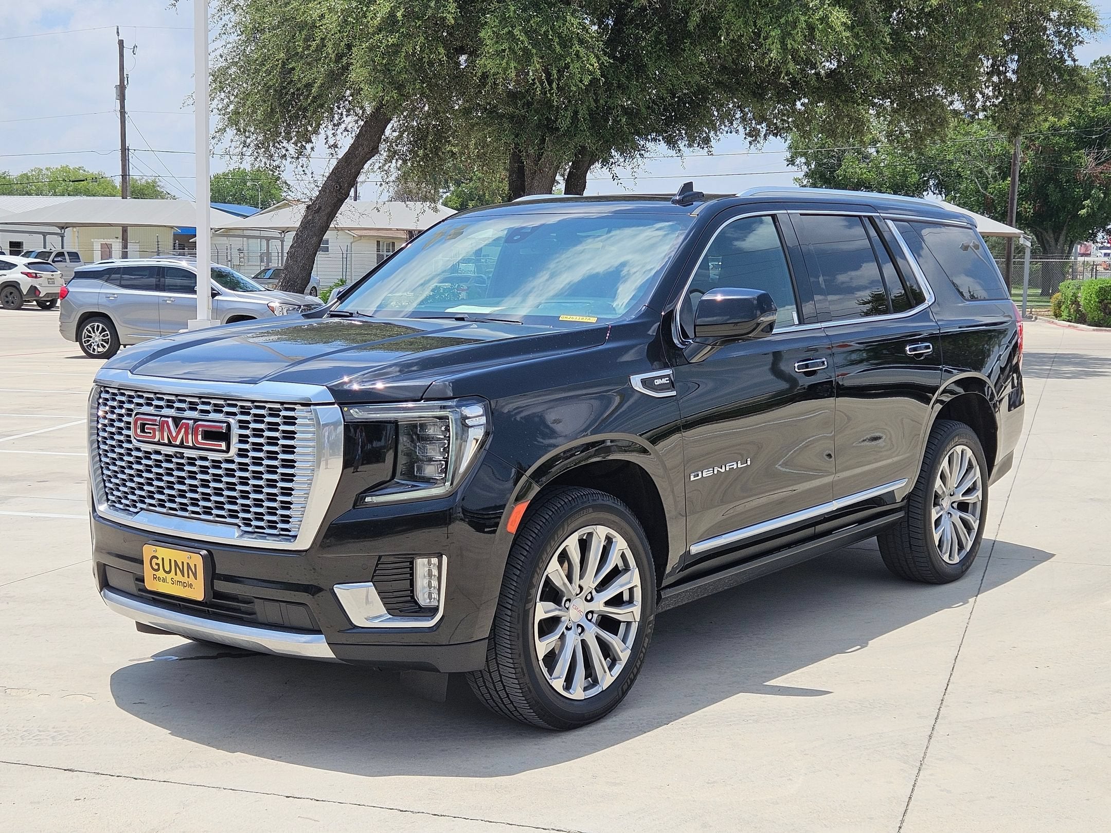 2022 GMC YUKON DENALI